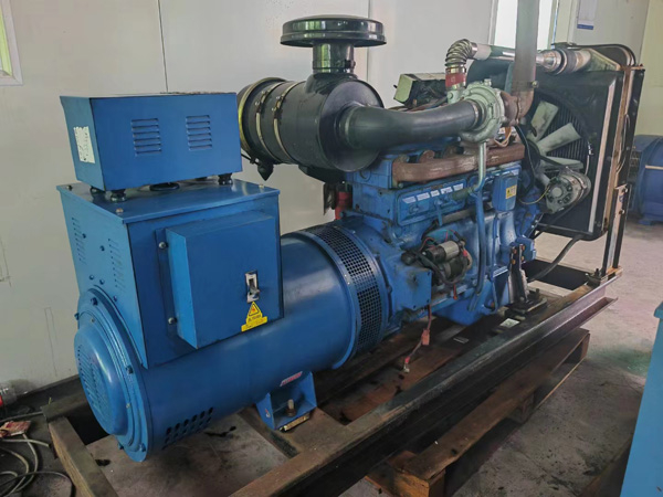 贵阳100kW柴油发电机组使用多级机油有哪些优缺点？